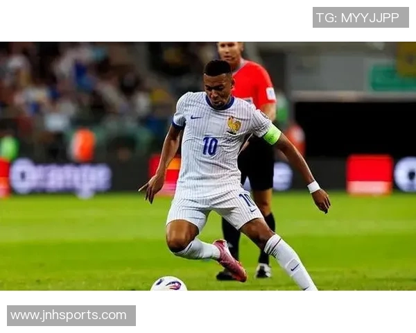 姆巴佩国家队与俱乐部连续九场破门创个人新纪录引发热议