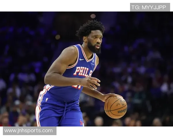 媒体人调侃恩比德三分球罚球独特方式引发热议